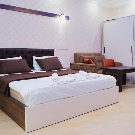 Emeg Hotel And Restaurant Batumi Exterior photo